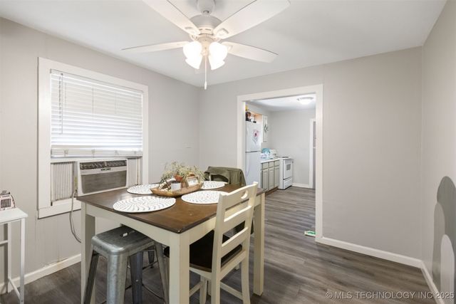 101 W McKennon Road, Calera, OK 74730