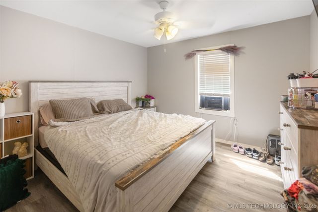 101 W McKennon Road, Calera, OK 74730