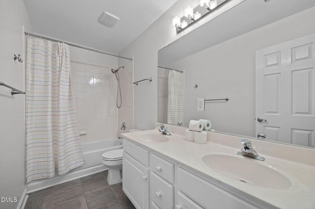 1111 Fairfax Woods Drive, Apex, NC 27502