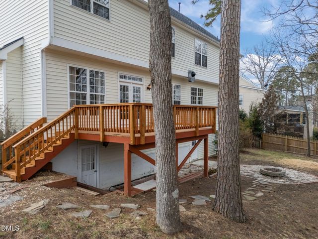 1111 Fairfax Woods Drive, Apex, NC 27502