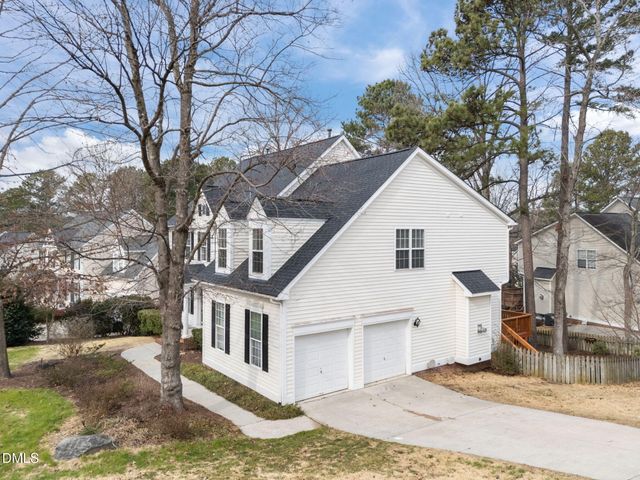 1111 Fairfax Woods Drive, Apex, NC 27502