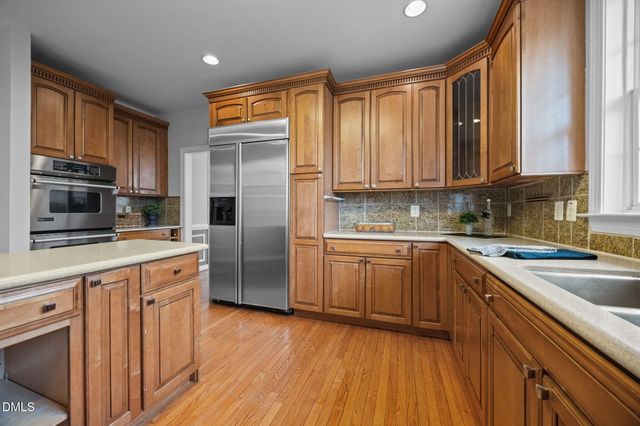 1111 Fairfax Woods Drive, Apex, NC 27502