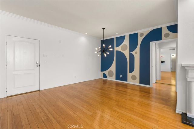 11225 Peach Grove 203, North Hollywood, CA 91601