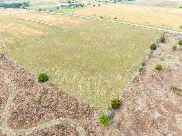 615 Fm 615, Schulenburg, TX 78956