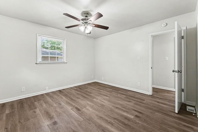 5041 W Mountain Street, Stone Mountain, GA 30083