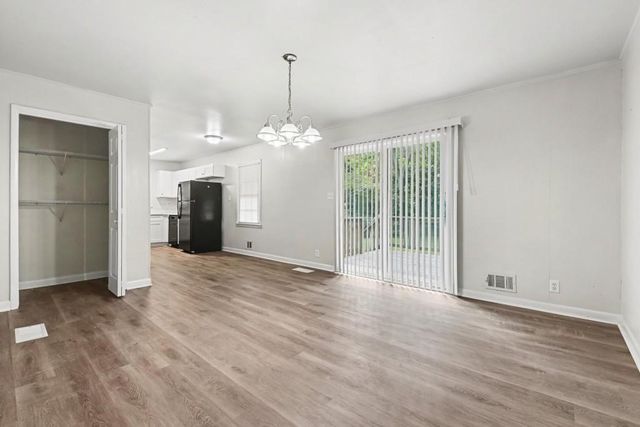 5041 W Mountain Street, Stone Mountain, GA 30083