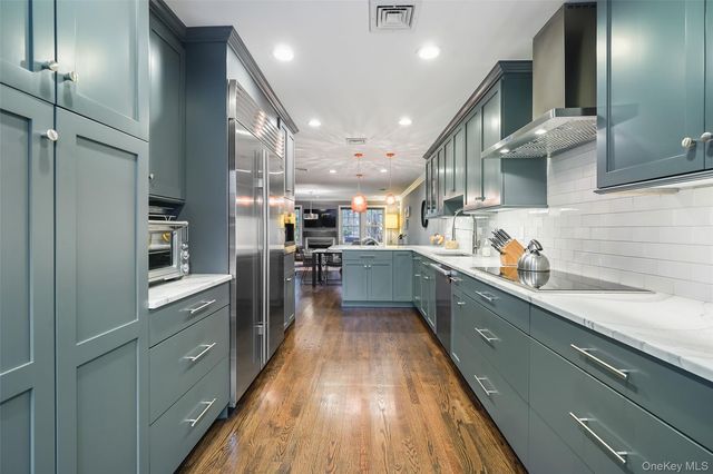 21 Croton Lake Road 6, Katonah, NY 10536