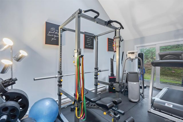 21 Croton Lake Road 6, Katonah, NY 10536