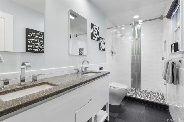 21 Croton Lake Road 6, Katonah, NY 10536