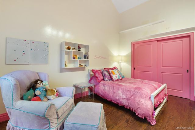 21 Croton Lake Road 6, Katonah, NY 10536