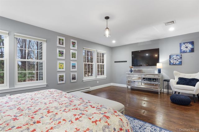 21 Croton Lake Road 6, Katonah, NY 10536