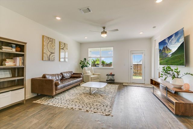 14409 Cantarra DR, Pflugerville, TX 78660