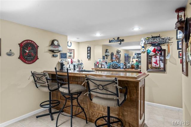 5627 Wieland Drive, St Louis, MO 63128