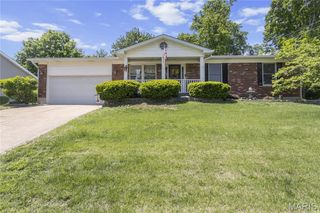 5627 Wieland Drive, St Louis, MO 63128