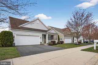 16 COMPASS ROSE WAY, Newark, DE 19702