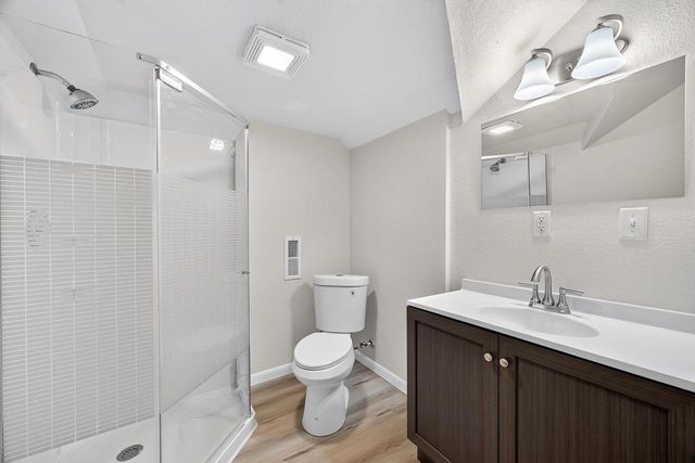 941 Ridgewood Way, Madison, WI 53713