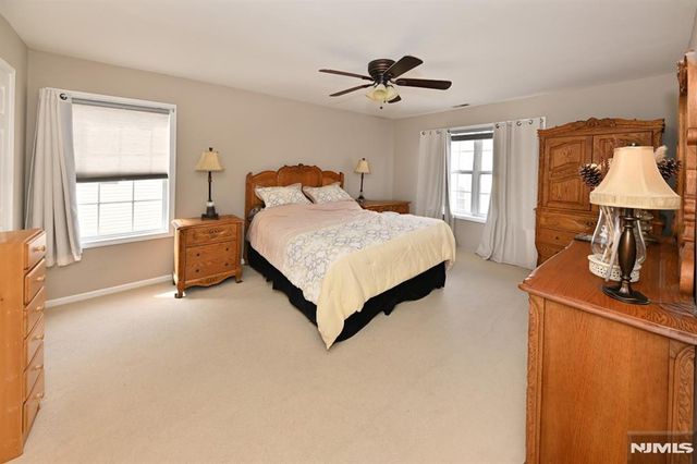 884 Somerset Court, Ramsey, NJ 07446