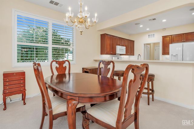 13408 Limestone Falls Drive, Bakersfield, CA 93306