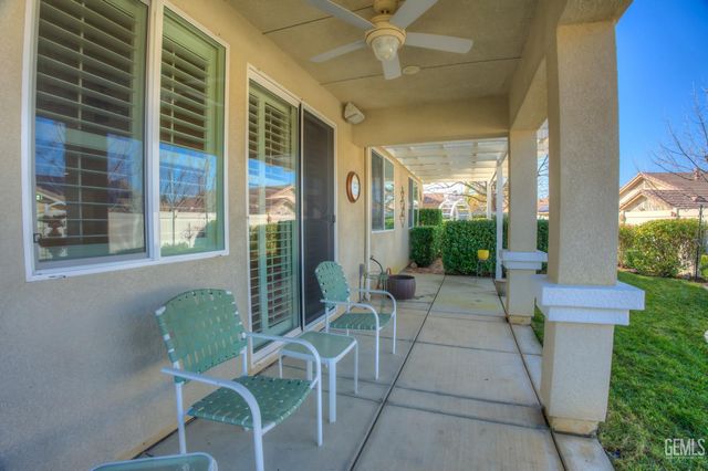13408 Limestone Falls Drive, Bakersfield, CA 93306