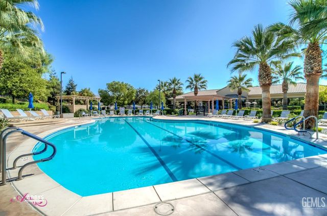 13408 Limestone Falls Drive, Bakersfield, CA 93306