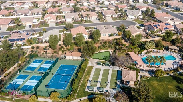 13408 Limestone Falls Drive, Bakersfield, CA 93306