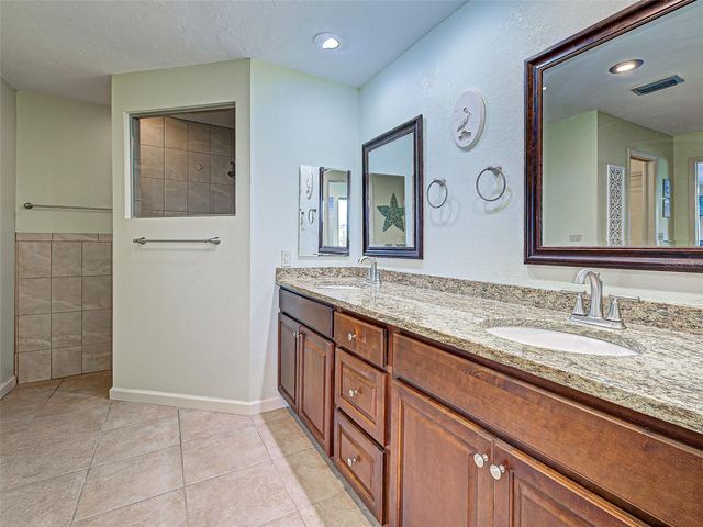 1934 PEBBLE BEACH COURT, Venice, FL 34293