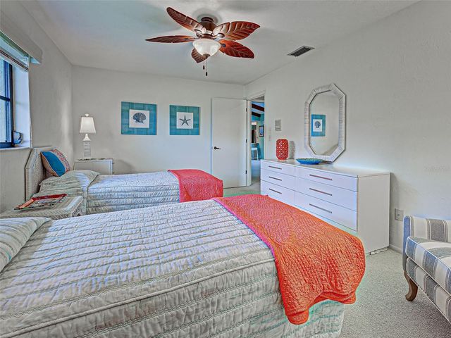1934 PEBBLE BEACH COURT, Venice, FL 34293