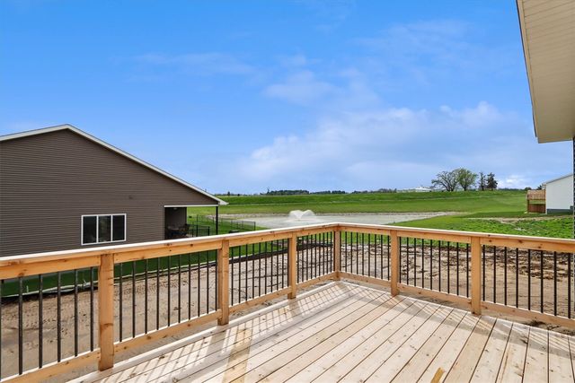 1003 Highland Trail, Solon, IA 52333