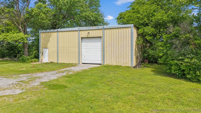 7133 S 425 R Road, Inola, OK 74036