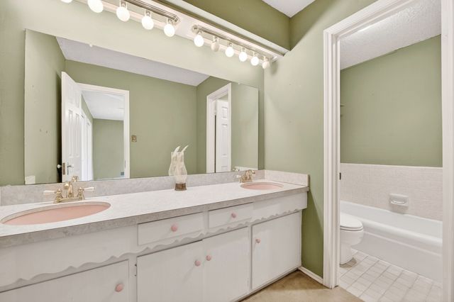 1506 Ross Avenue, Carrollton, TX 75006