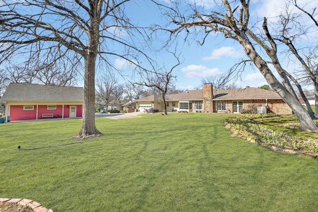 1506 Ross Avenue, Carrollton, TX 75006