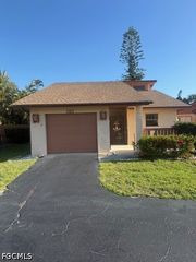 6491 Royal Woods DR, Fort Myers, FL 33908