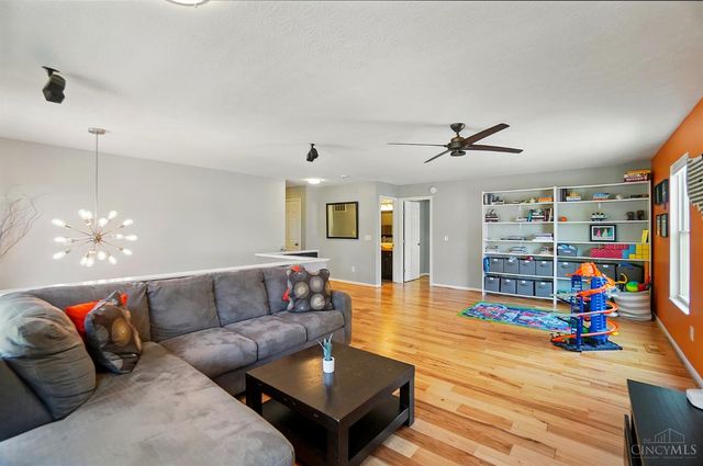 4706 Hassman Court, Cincinnati, OH 45223