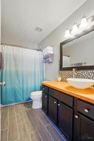 4706 Hassman Court, Cincinnati, OH 45223