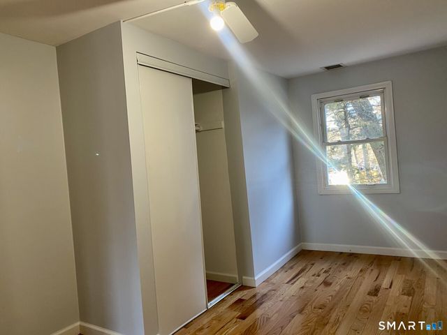 15 Baxter Road, Clinton, CT 06413