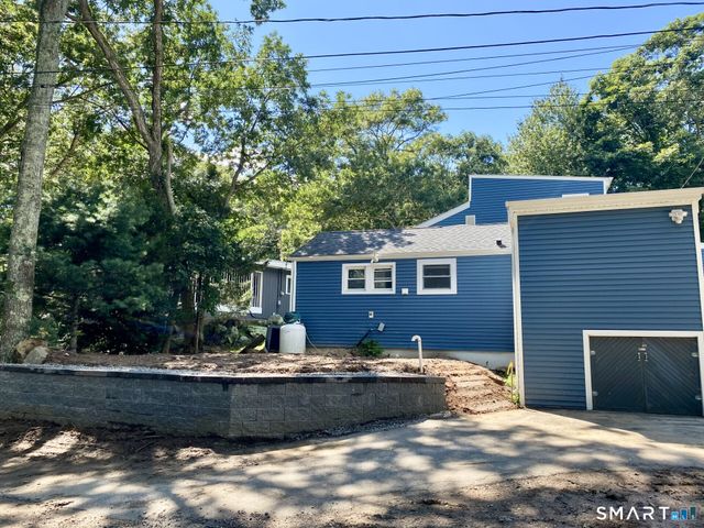15 Baxter Road, Clinton, CT 06413