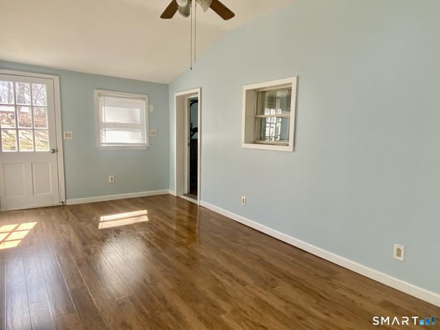 15 Baxter Road, Clinton, CT 06413