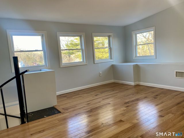 15 Baxter Road, Clinton, CT 06413