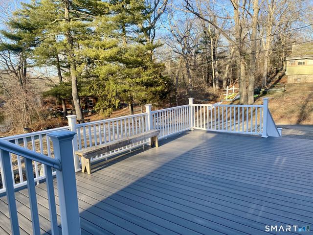 15 Baxter Road, Clinton, CT 06413