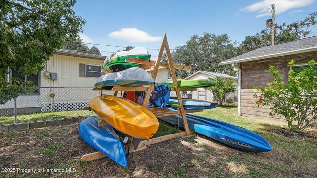 5411 Teal Drive, Weeki Wachee, FL 34607
