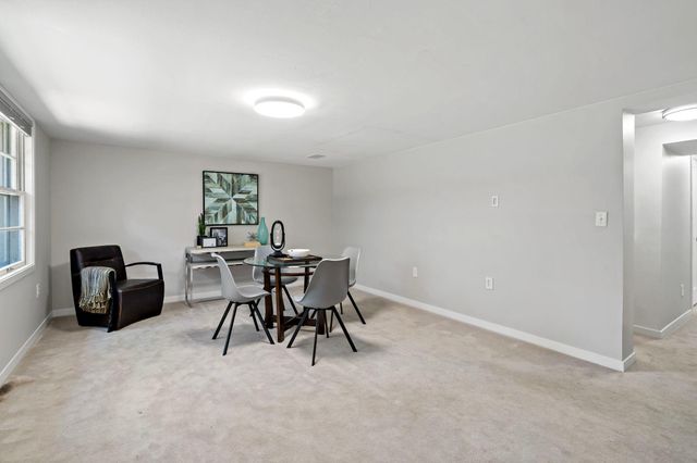 1389 Prior Avenue S, Saint Paul, MN 55116
