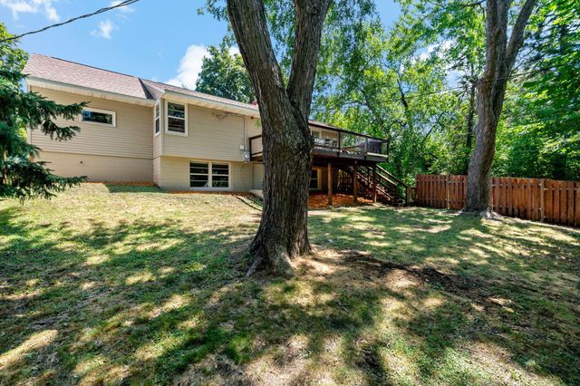 1389 Prior Avenue S, Saint Paul, MN 55116
