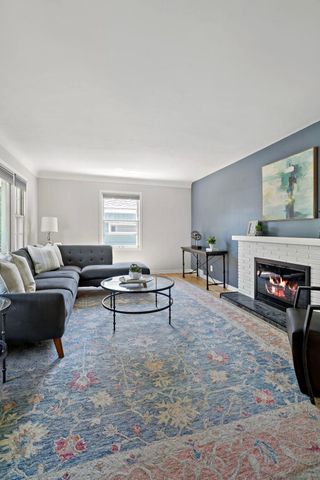 1389 Prior Avenue S, Saint Paul, MN 55116