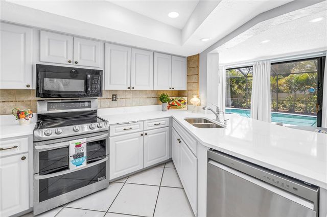 1954 PINELLAS POINT DRIVE S, St Petersburg, FL 33712