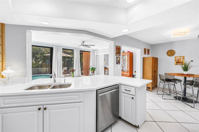 1954 PINELLAS POINT DRIVE S, St Petersburg, FL 33712