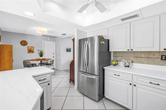 1954 PINELLAS POINT DRIVE S, St Petersburg, FL 33712