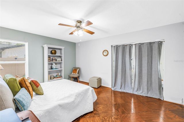 1954 PINELLAS POINT DRIVE S, St Petersburg, FL 33712