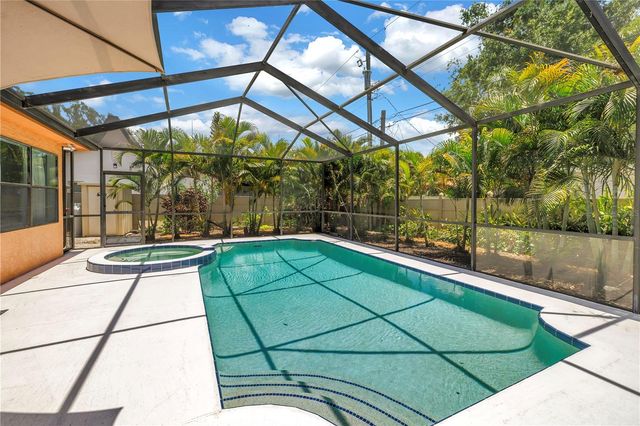 1954 PINELLAS POINT DRIVE S, St Petersburg, FL 33712