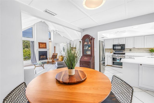 1954 PINELLAS POINT DRIVE S, St Petersburg, FL 33712