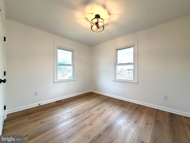 178 BERNICE AVE, Martinsburg, WV 25405